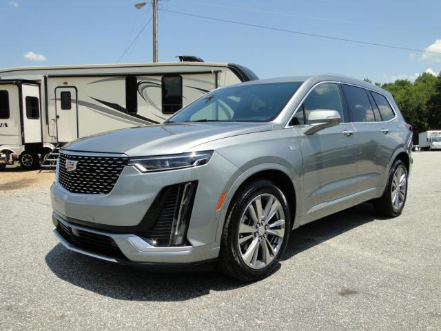  Salvage Cadillac XT6