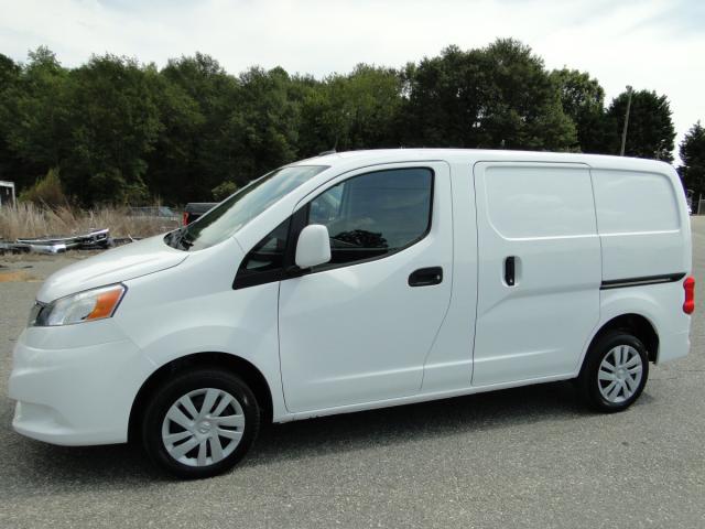 Salvage Nissan NV