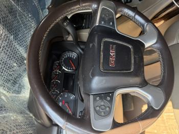  Salvage Gmc Yukon