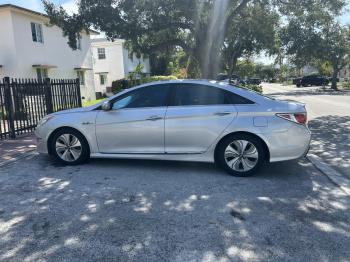  Salvage Hyundai Sonata