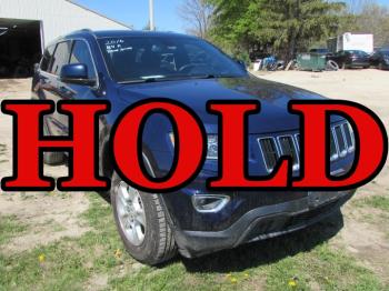  Salvage Jeep Grand Cherokee
